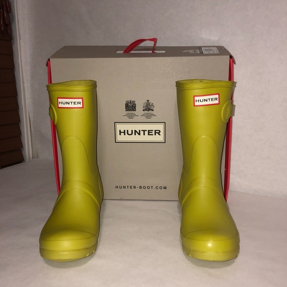 Hunter Shoes - Women’s Rain boots